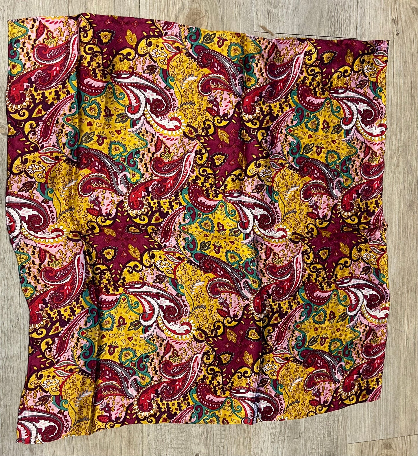 Show Scarf