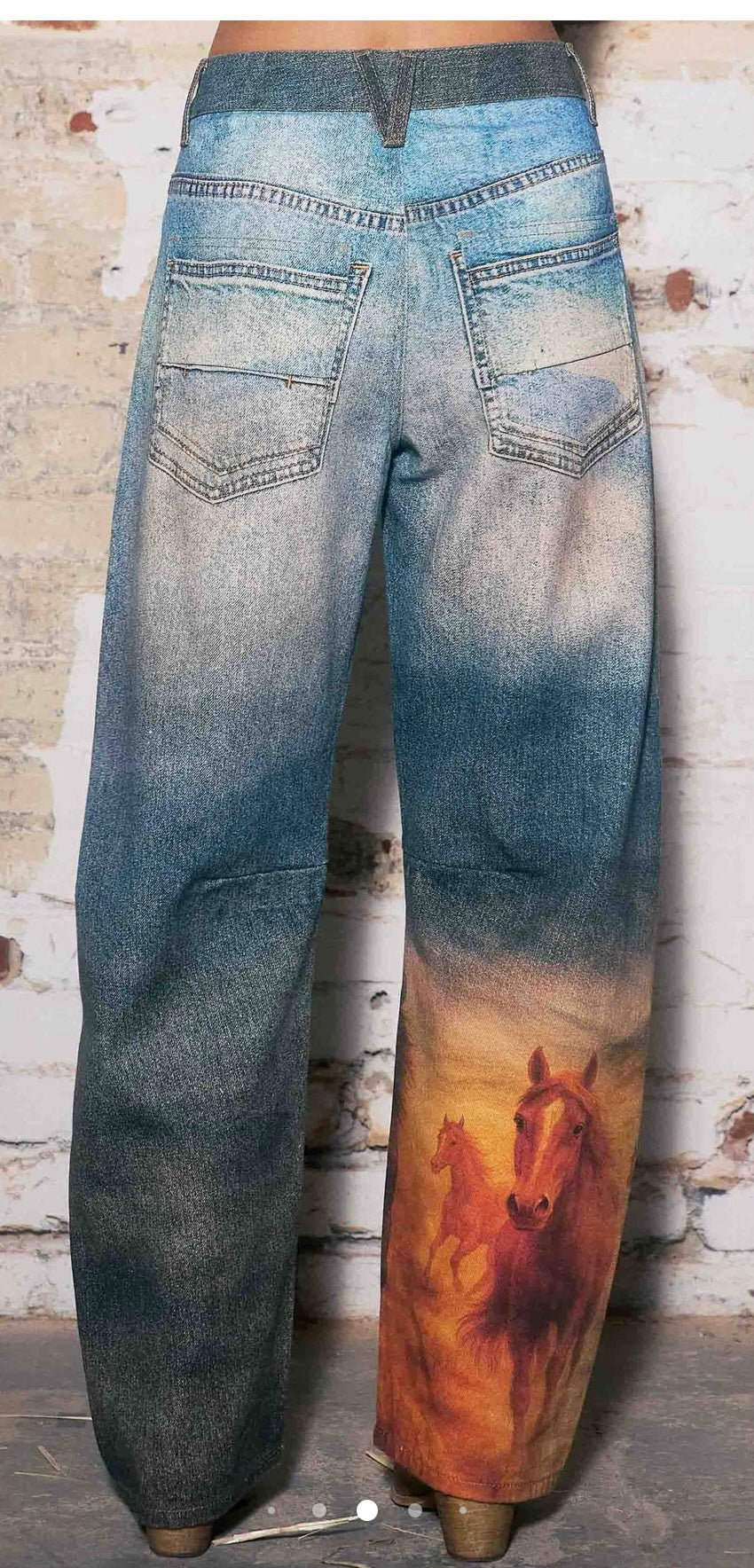 Printed Barrel Jeans